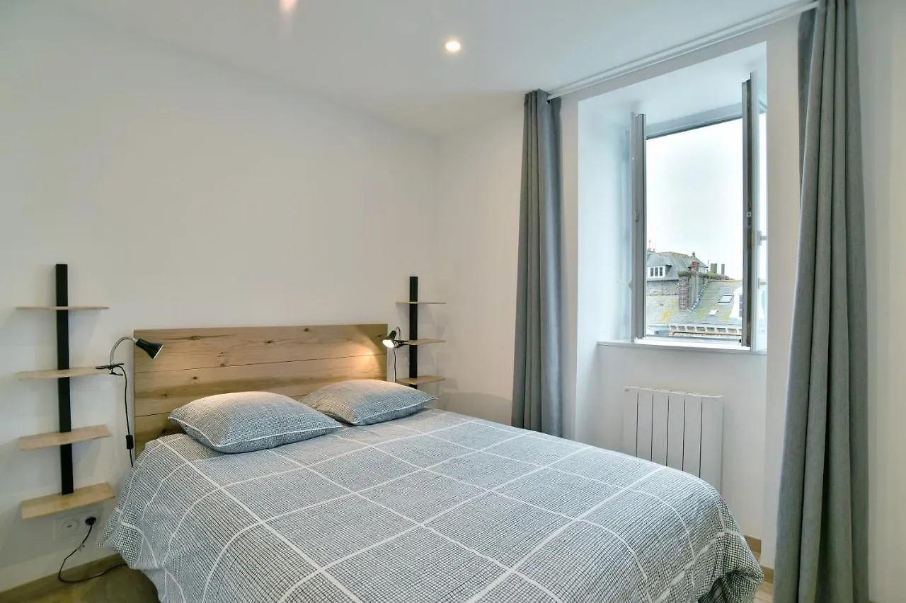 L'Amanyn - Appartement Proche Plage 迪纳尔